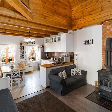 Hepehuta Haziko Appartement Háromhuta Buitenkant foto